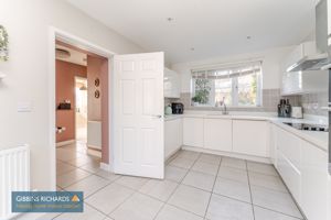 Kitchen- click for photo gallery